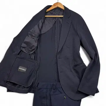 새상품급 엠포리오 아르마니 현행 셋업 백 오픈 스트레치 소재 L 사이즈