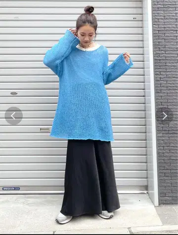 ungrid 새틴 핏 맥시 스커트 블랙
