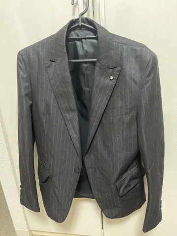 GROSBEC 테일러드 그레이 스트라이프 블레이저 M