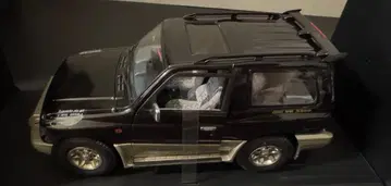 Autoart Pajero