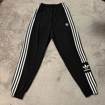 adidas originals 여성용 수봉 M 사이즈