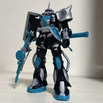 RG MS-06 자쿠 II 하츠네 미쿠 Ver. [조립 완료]
