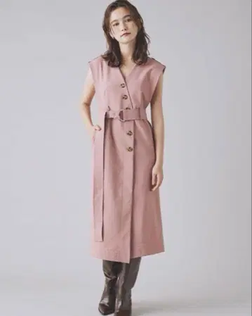 LILY BROWN 벨트 스티치 원피스