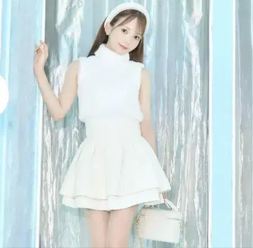 미셸마카롱 트위드 슬림 레그 스커트 M 사이즈