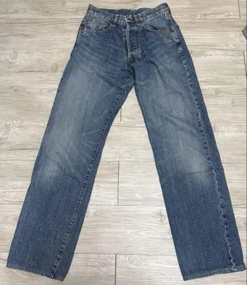 STUDIO D'ARTISAN W28 L34 LotDO1S