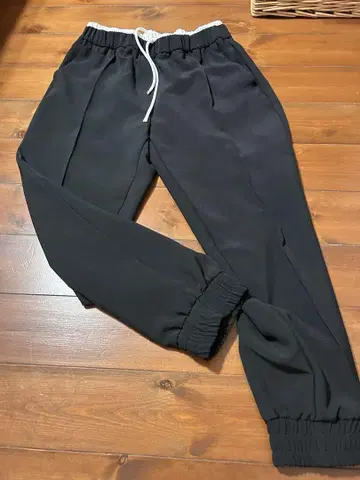 택 포함 새상품! ZARA 허리 밴딩 디테일 팬츠