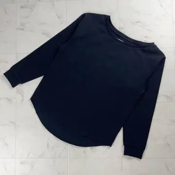 새상품급 심플리시떼 와이드 넥 리브 트레이닝복 블랙 사이즈 L*TC245