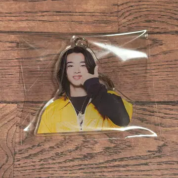 SHOOT 아크릴 키링