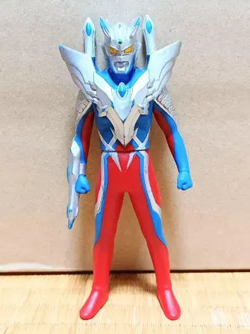 [ 레어 ] 울트라맨 제로 얼티메이트 아머 14cm 소프트 비닐