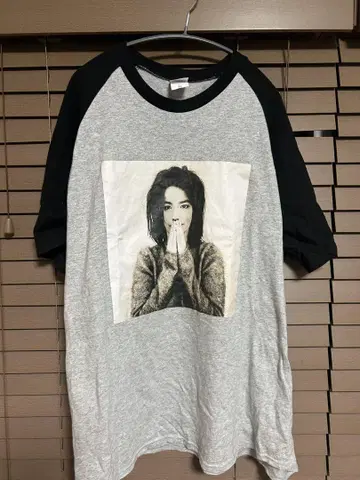 비요크 T셔츠