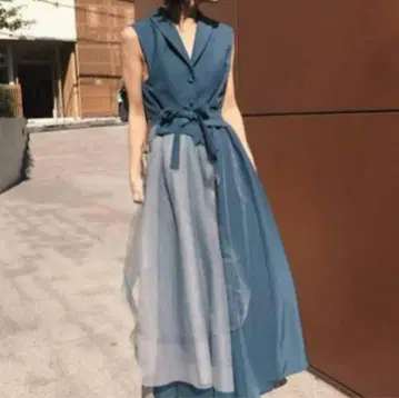 Ameri Vintage TULL DOKING DRESS