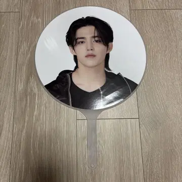 SEVENTEEN 부채 에스쿱스