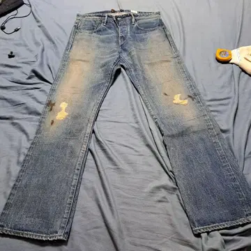 데미지 가공 스트레이트 데님 블루