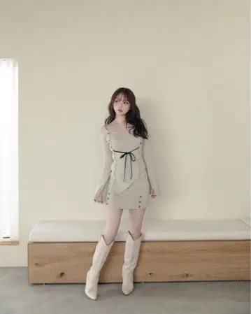 andmary Blenda 니트 세트 업 베이지 쿠로타키 마리아