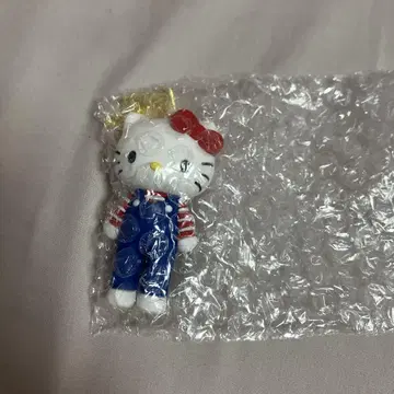 헬로키티전 한정판 시크릿 참 오버롤