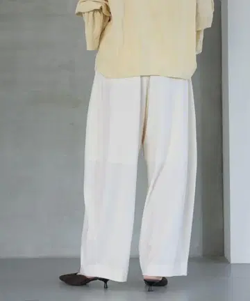 슬랙스 코쿤 볼륨 팬츠