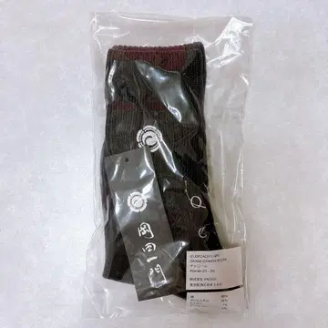 오카다 일문 오카다 준이치 양말 (차콜)