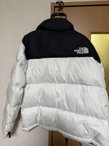 THE NORTH FACE 다운 자켓 L 블랙/화이트