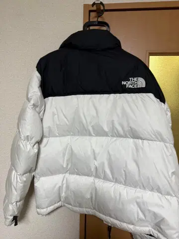 THE NORTH FACE 다운 자켓 L 블랙/화이트