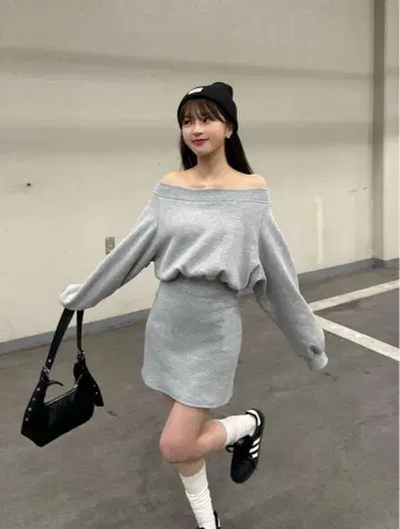 오프숄더 맨투맨 타이트 미니 원피스
