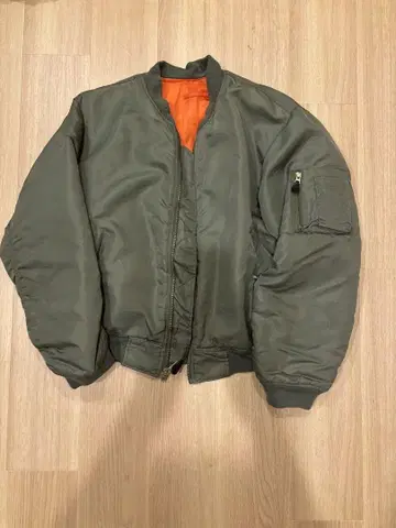 MA-1 플라이트 자켓