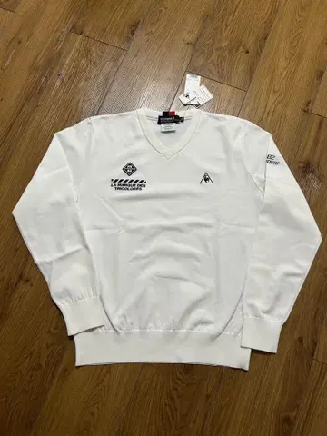 [ 새상품 ] le coq sportif 골프 컬렉션 V넥 스웨터 L