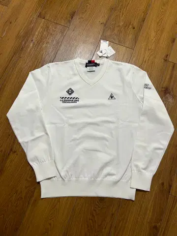[ 새상품 ] le coq sportif 골프 컬렉션 V넥 스웨터 L
