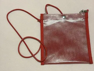 빨간색 메쉬 숄더백 시세이도 SHISEIDO