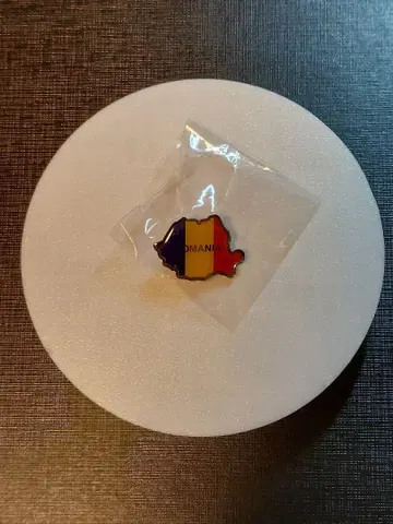 오사카 만박 루마니아 핀 배지