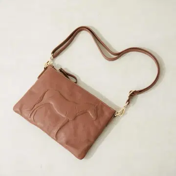 이아 파피용 이오페레