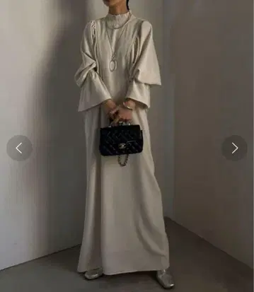 AMERI UPPEER VOLUME OVER DRESS