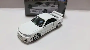 토미카 프리미엄 10th 닛산 스카이라인 GT-R 타카라토미몰 R33