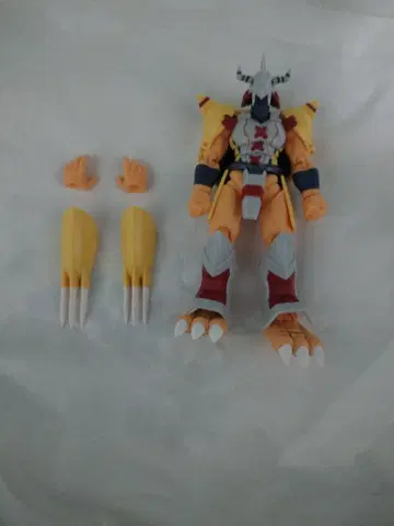 S.H. 피규아트 워그레이몬 S.H.Figuarts
