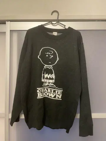 휴스턴 PEANUTS 자카드 니트 스웨터 찰리 브라운