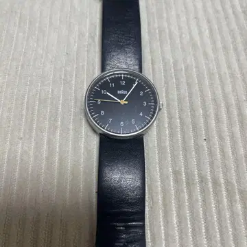 BRAUN 쿼츠 손목시계 블랙