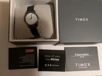 새상품 TIMEX 아날로그 손목시계 화이트/블랙