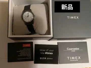 새상품 TIMEX 아날로그 손목시계 화이트/블랙