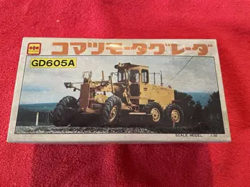 [레트로 레어] 코마츠 모터 그레이더 T-74 GD605A 1/50