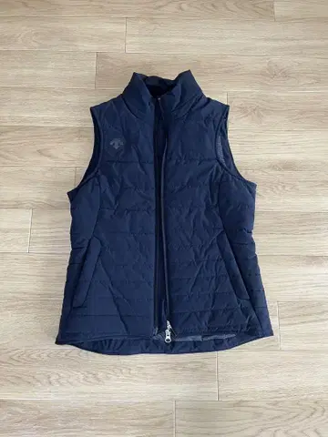 DESCENTE 여성용 다운 베스트 S 블랙