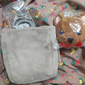 새상품 페이 페이크 퍼 포쉐트 질베르 산타즈 커밍