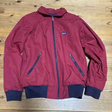 patagonia 빨간색 자켓 S 사이즈