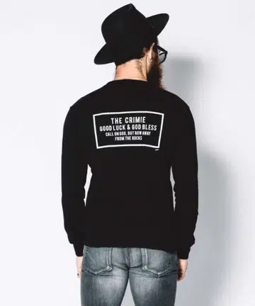 CRIMIE LONG SLEEVE POCKET BOX LOGO 티셔츠