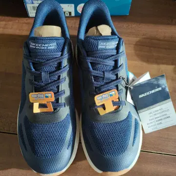 SKECHERS BOBS SQUAD 4 STAPLE LOOK 네이비
