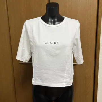 CLAIRE 화이트 반팔 T셔츠