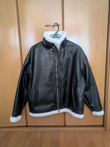 합성 피혁 자켓 nilway