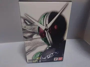 초판 S.H.Figuarts 진골조 가면라이더 W 사이클론 조커
