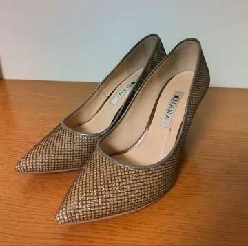 다이애나 새상품급 골드 메쉬 펌프스 22cm