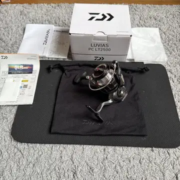 DAIWA LUVIAS PC LT2500 스피닝 릴