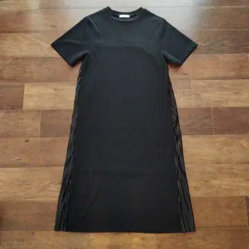 LOVLESS 블랙 반팔 티셔츠 원피스