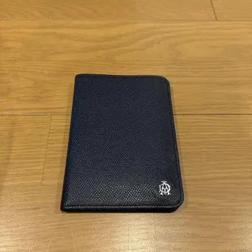 dunhill 여권 케이스 네이비 가죽
